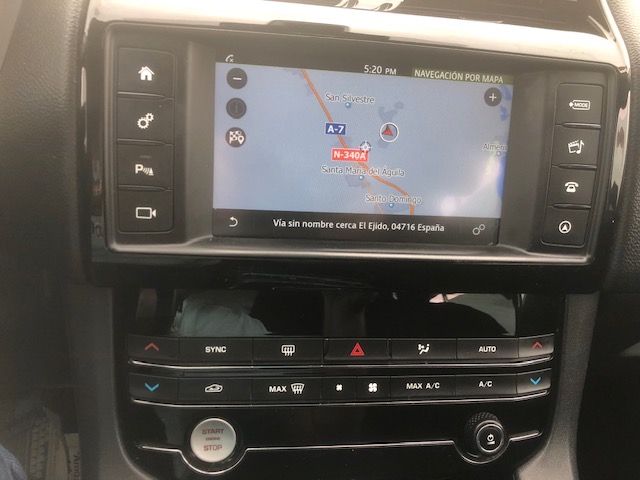 Jaguar F-Pace 20D Automático (2017) | Garantía 1 Año 3 Jaguar F-Pace 20D Automático (2017) | Garantía 1 Año - Imagen 3