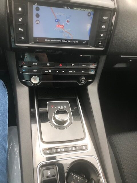 Jaguar F-Pace 20D Automático (2017) | Garantía 1 Año 7 Jaguar F-Pace 20D Automático (2017) | Garantía 1 Año - Imagen 7