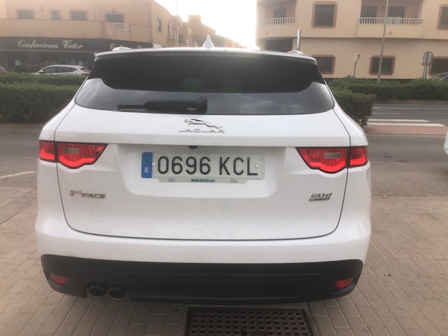 Jaguar F-Pace 20D Automático (2017) | Garantía 1 Año 25 Jaguar F-Pace 20D Automático (2017) | Garantía 1 Año - Imagen 25