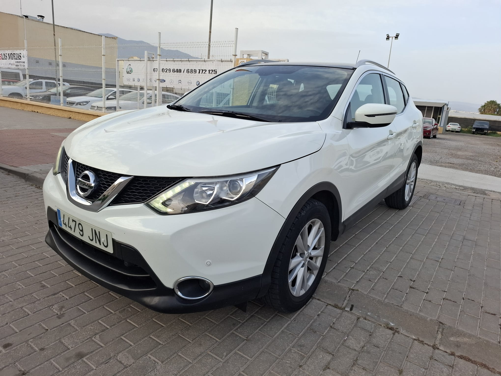 Nissan Qashqai 2016 Automático | Techo Solar Panorámico | SUV Impecable