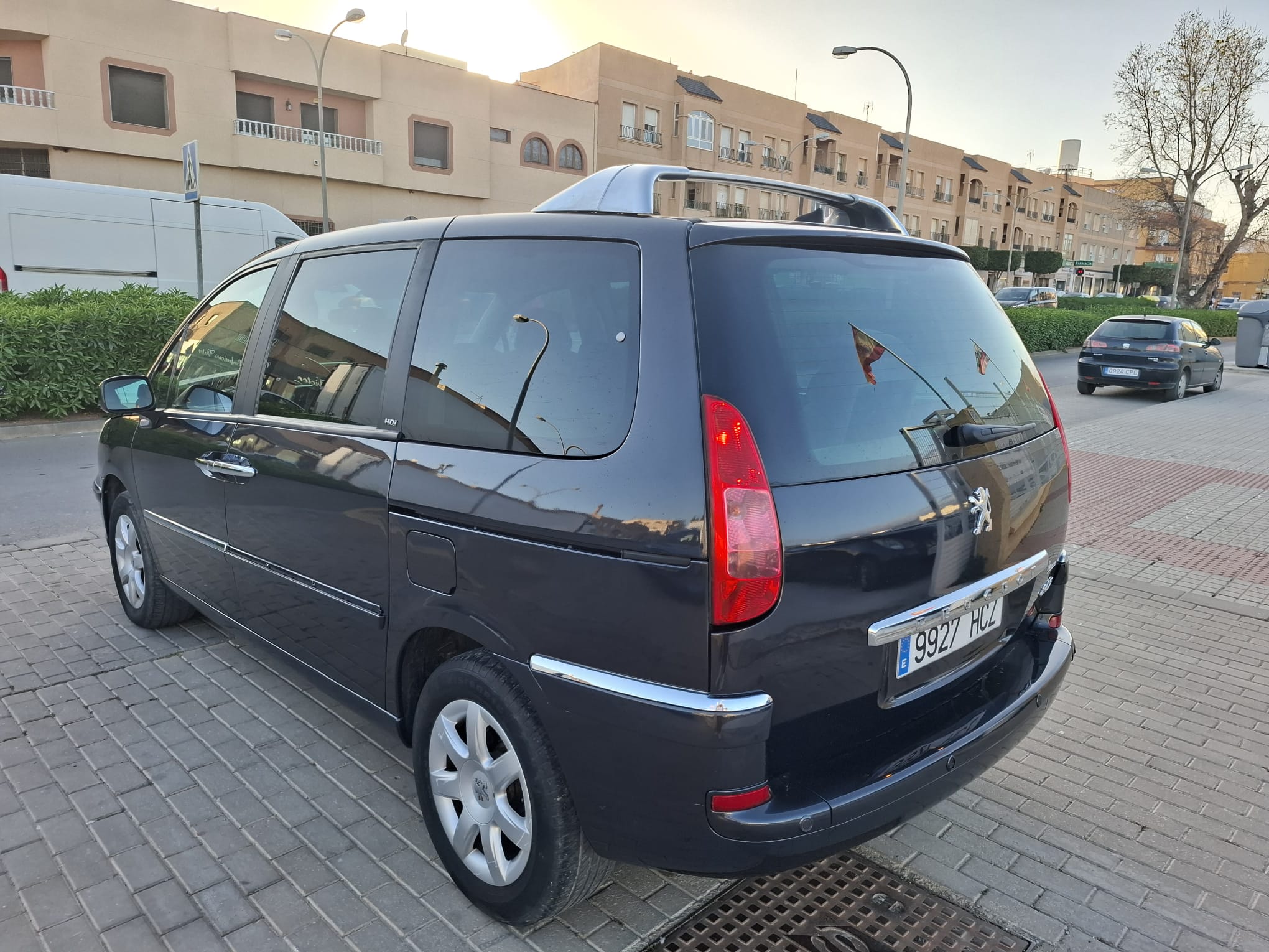 Peugeot 807 Automática 7 Plazas (2011) | 118.000 km | Ideal Familias 6 Peugeot 807 Automática 7 Plazas (2011) | 118.000 km | Ideal Familias - Imagen 6