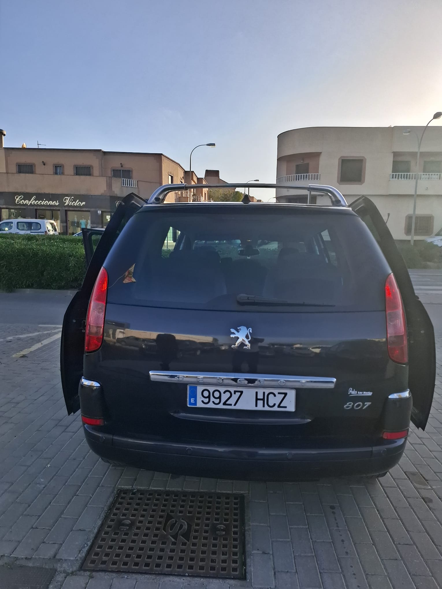 Peugeot 807 Automática 7 Plazas (2011) | 118.000 km | Ideal Familias 11 Peugeot 807 Automática 7 Plazas (2011) | 118.000 km | Ideal Familias - Imagen 11