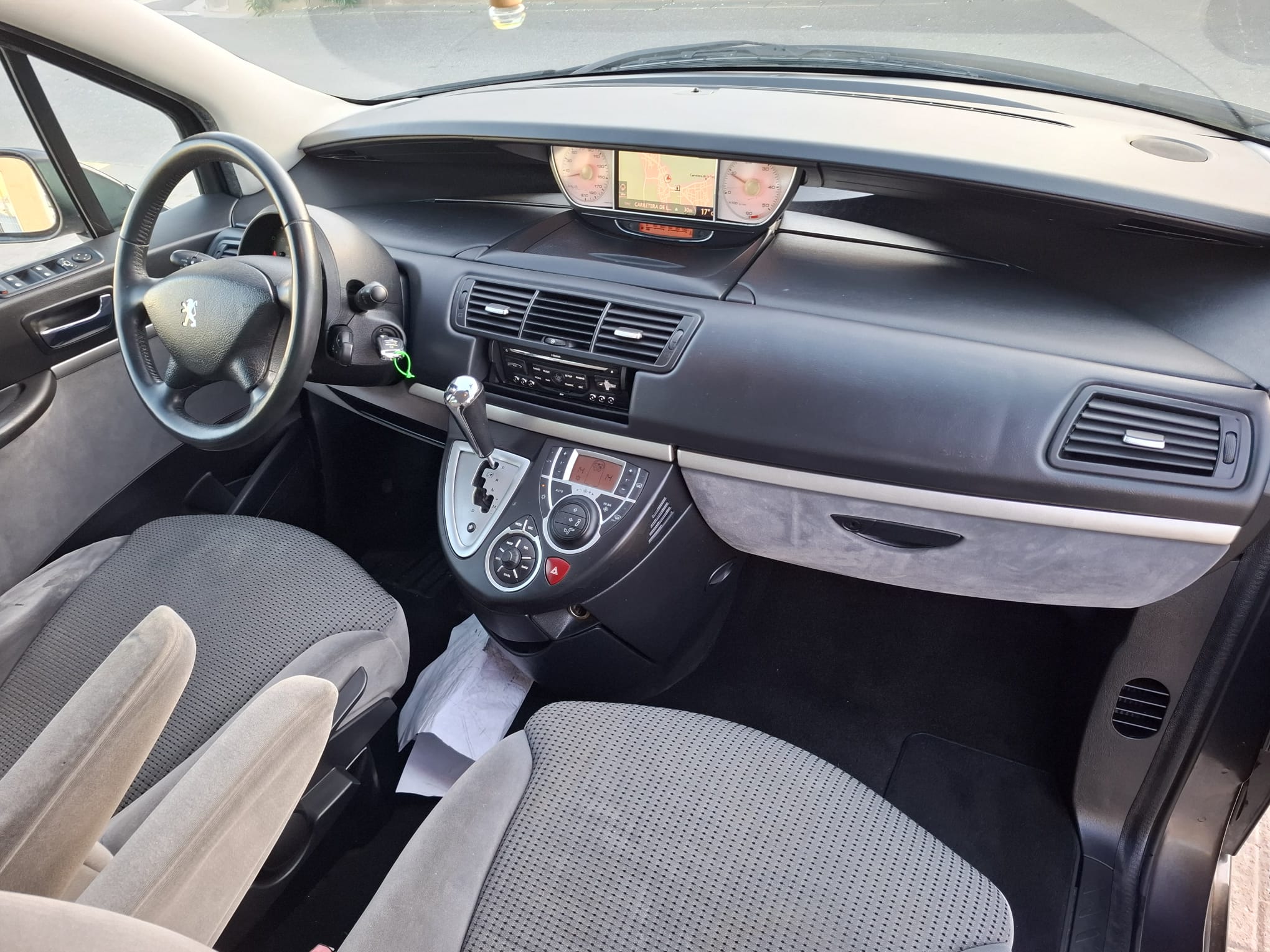 Peugeot 807 Automática 7 Plazas (2011) | 118.000 km | Ideal Familias 12 Peugeot 807 Automática 7 Plazas (2011) | 118.000 km | Ideal Familias - Imagen 12