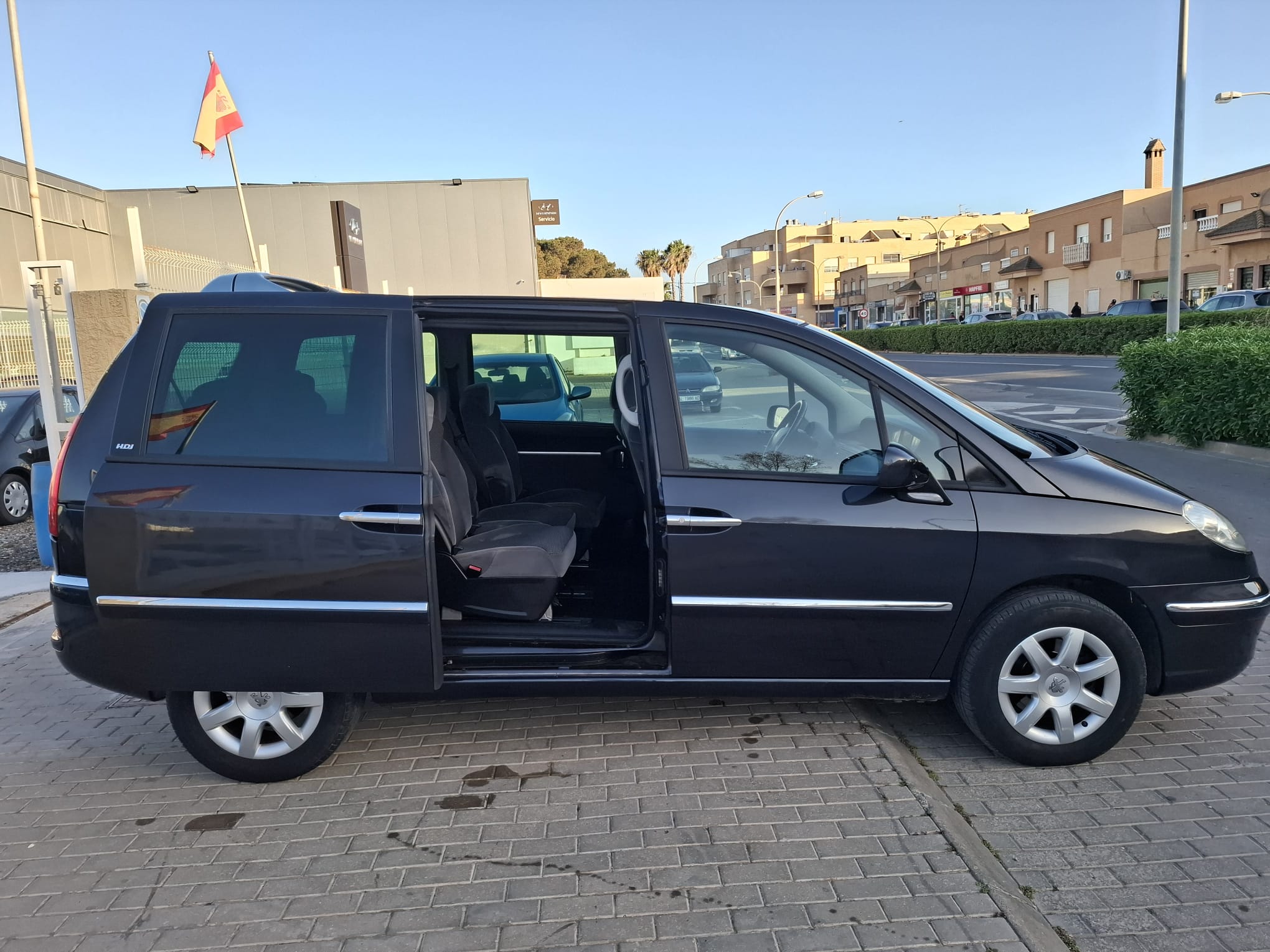 Peugeot 807 Automática 7 Plazas (2011) | 118.000 km | Ideal Familias 18 Peugeot 807 Automática 7 Plazas (2011) | 118.000 km | Ideal Familias - Imagen 18