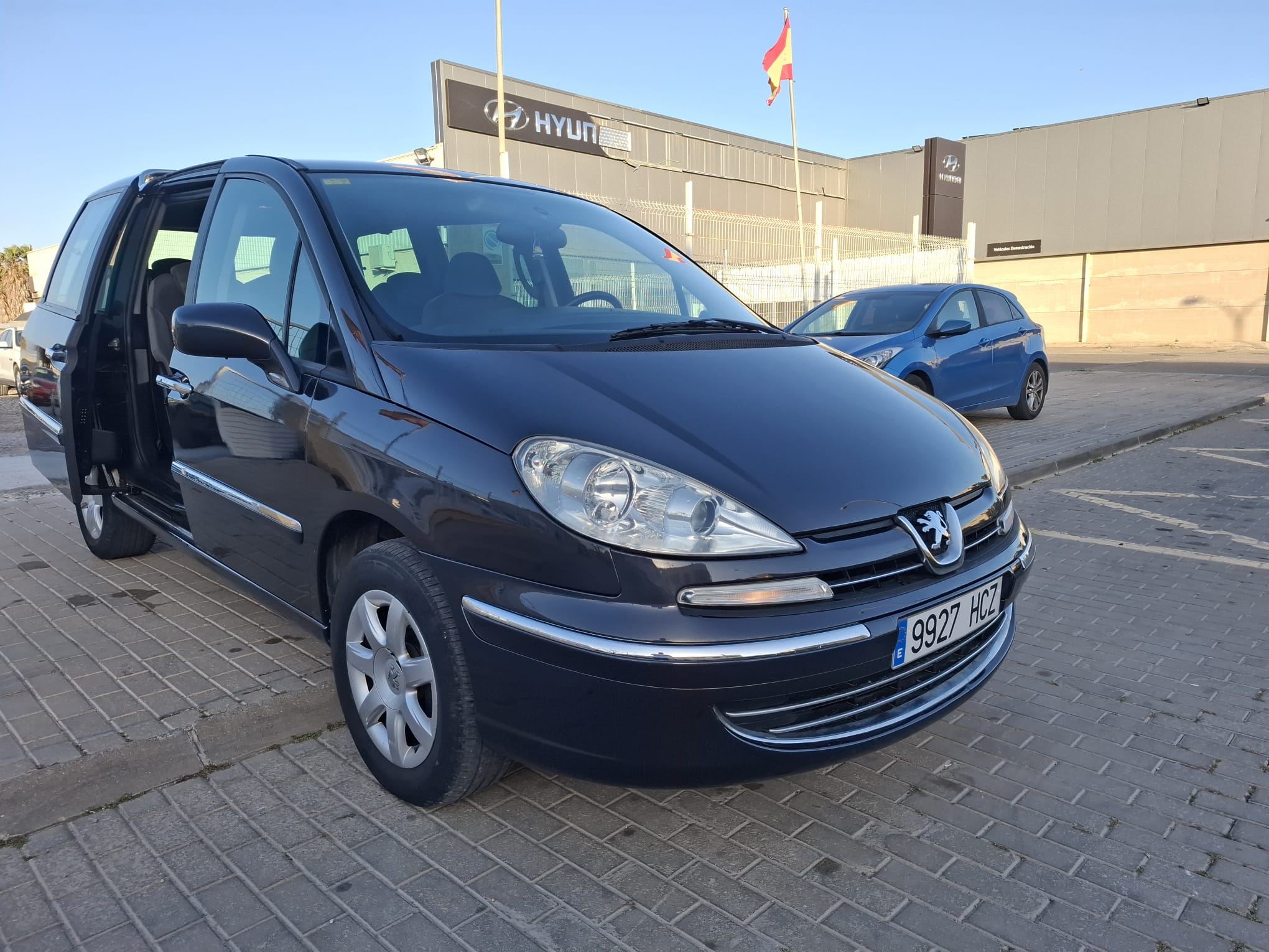 Peugeot 807 Automática 7 Plazas (2011) | 118.000 km | Ideal Familias 21 Peugeot 807 Automática 7 Plazas (2011) | 118.000 km | Ideal Familias - Imagen 21
