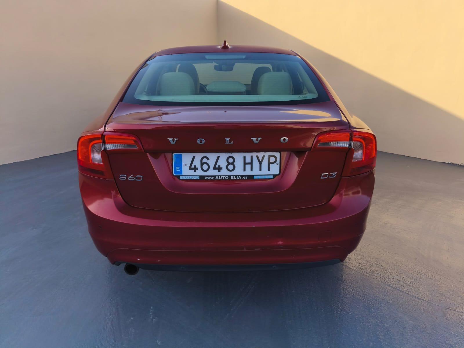 Volvo V60 2.0 (2014) 163cv | Automático | Seguridad Premium 9 Volvo V60 2.0 (2014) 163cv | Automático | Seguridad Premium - Imagen 9