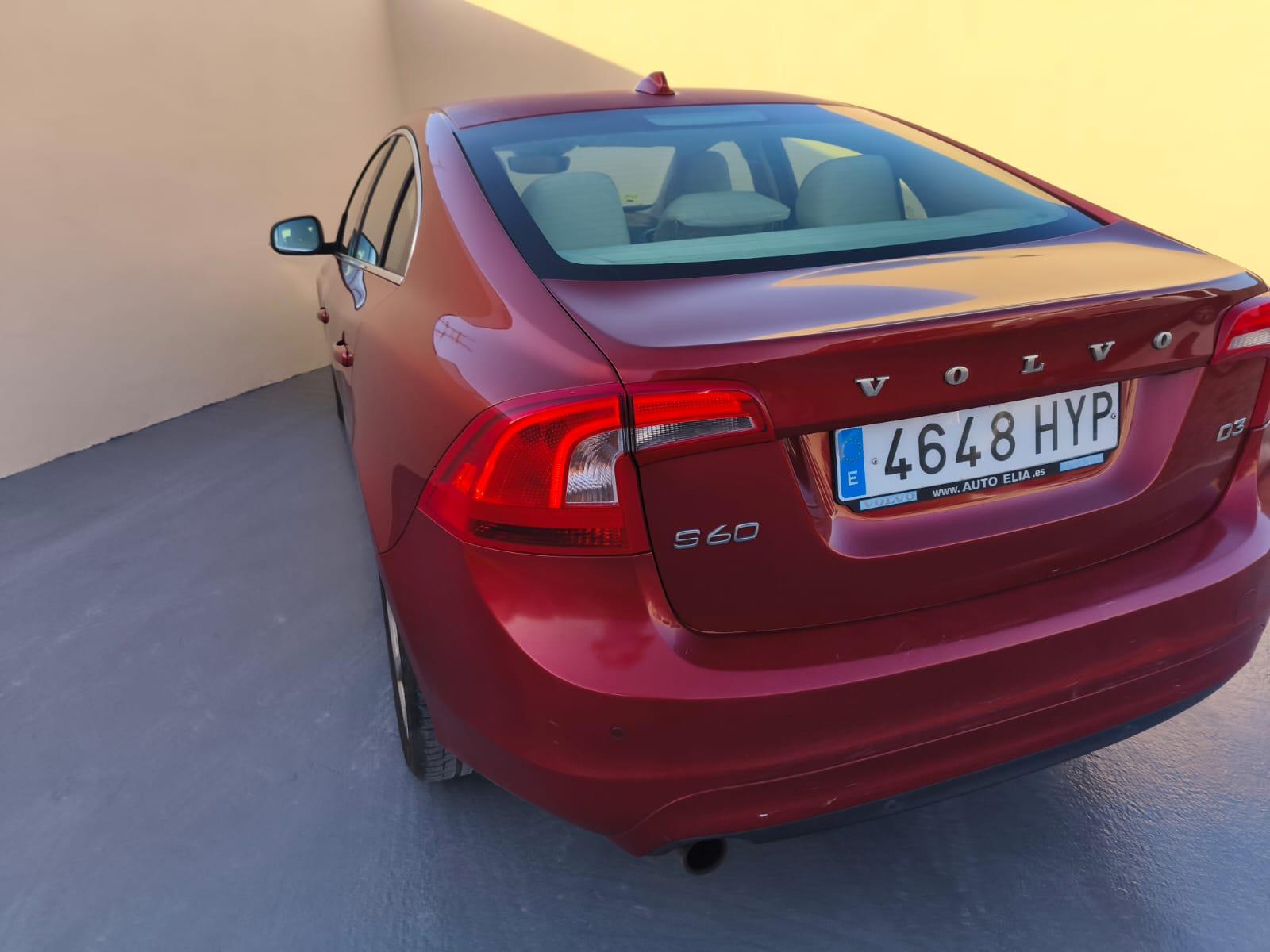 Volvo V60 2.0 (2014) 163cv | Automático | Seguridad Premium 10 Volvo V60 2.0 (2014) 163cv | Automático | Seguridad Premium - Imagen 10