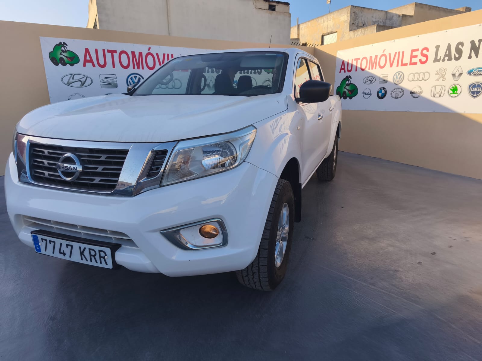 Nissan Navara 2.3 dCi 163Cv 4x4 (2018) | 118.000 km 7 Nissan Navara 2.3 dCi 163Cv 4x4 (2018) | 118.000 km - Imagen 7